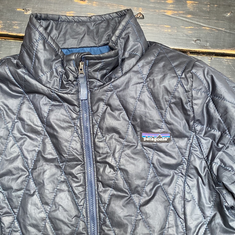 Patagonia Navy Jacket - Size XL - Picture 2 of 12